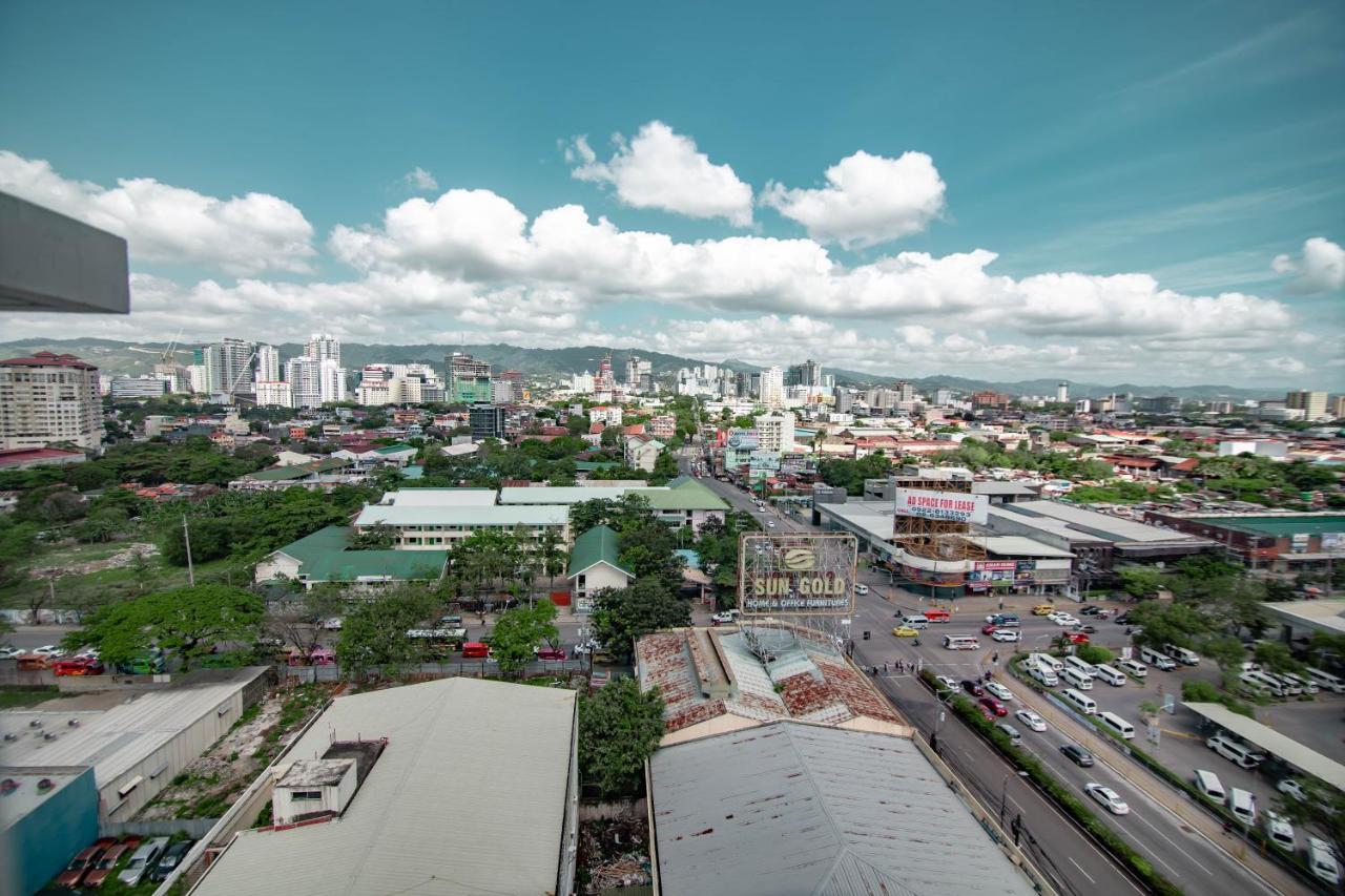 Migas Haven At Sunvida Tower Across Sm City Cebu Luaran gambar